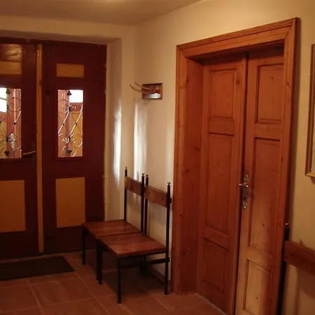 Quarto em Acomodações Particulares U Jindru *